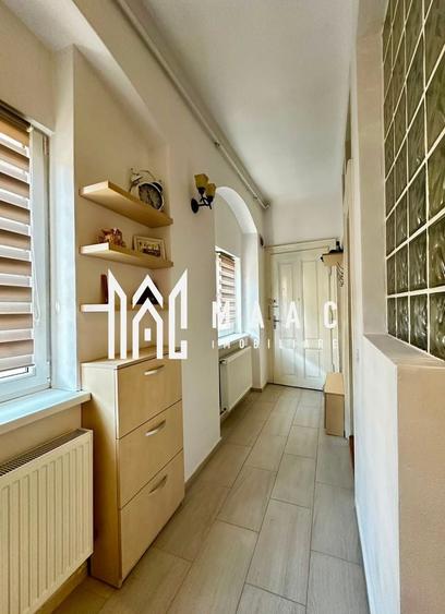 Apartament cu 3 camere semidecomandat în Ultracentral
