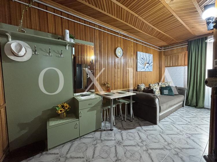 Apartament cu 2 camere semidecomandat, mobilat în Lipovei
