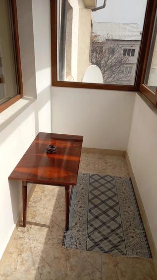 Apartament cu 2 camere decomandat în Obor