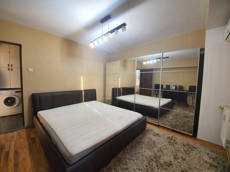 Apartament cu 2 camere decomandat, mobilat în Libertății
