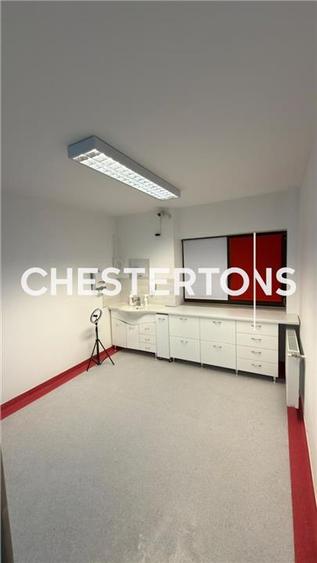 Apartament cu 3 camere decomandat în Drumul Taberei