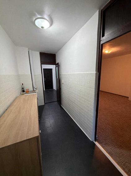 Garsoniera decomandata | 37 mp | Bloc 1990 | 75.000 | Ideala atat pentru locuit, cat si pentru investitie - 4