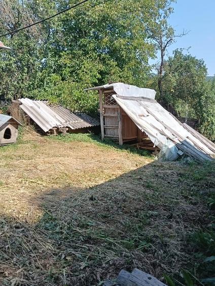 Casă cu 4 camere cu Teren 1100 Mp în Central