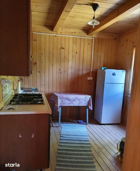 Casă cu 3 camere cu Teren 800 Mp în Central