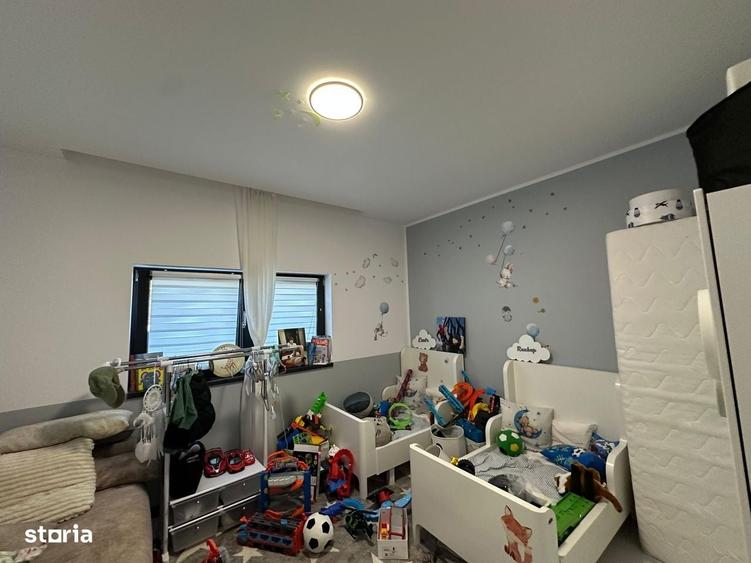 Casă cu 4 camere cu Teren 500 Mp în Hărman