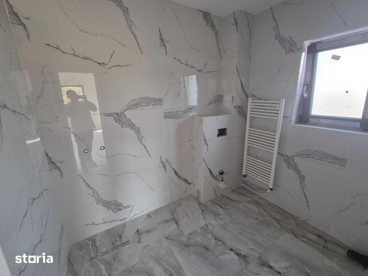 Casă cu 4 camere cu Teren 170 Mp în Central
