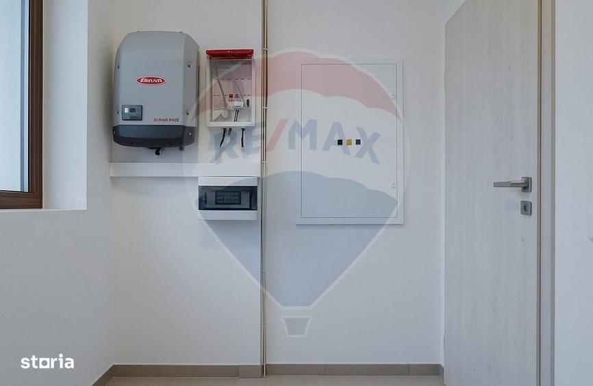 Casă cu 4 camere cu Teren 2481 Mp în Sohodol