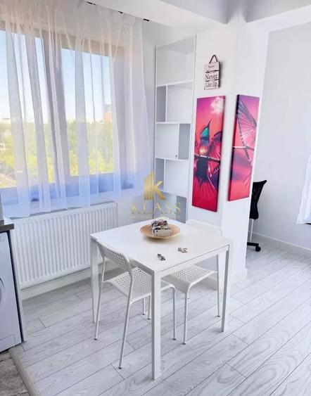 Apartament cu 2 camere semidecomandat, mobilat în Jiului