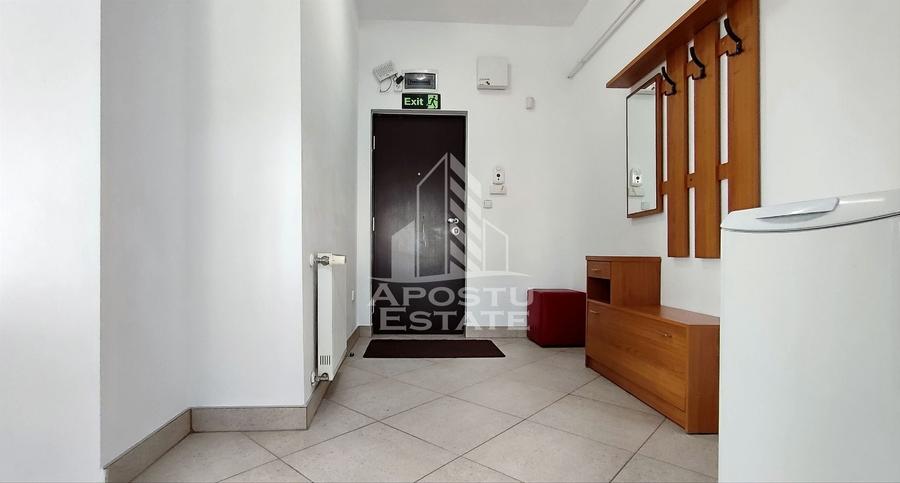 Apartament cu 2 camere semidecomandat, mobilat în UTA