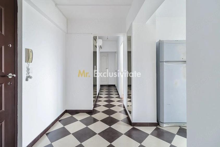 Apartament cu 3 camere decomandat în Giurgiului