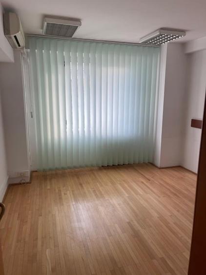 Birou, de 84 mp, în Unirii