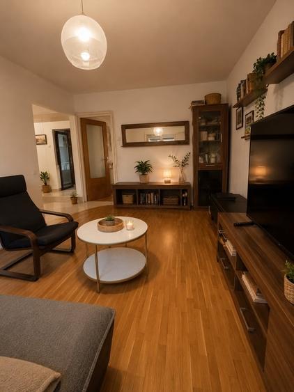 Apartament cu 2 camere decomandat în Tineretului