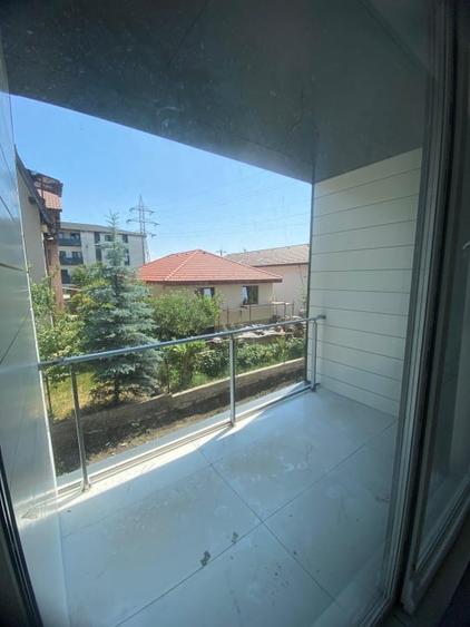 Apartament cu 3 camere semidecomandat în Apahida