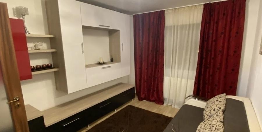 Apartament cu 2 camere decomandat, mobilat în Frumoasa