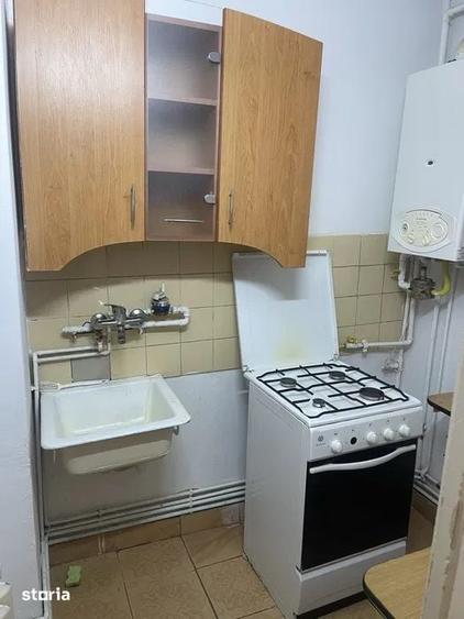 Apartament cu 2 camere decomandat în 7 Noiembrie