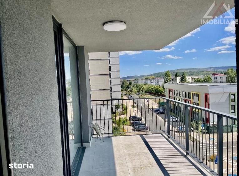 Apartament cu 3 camere în Baza 3