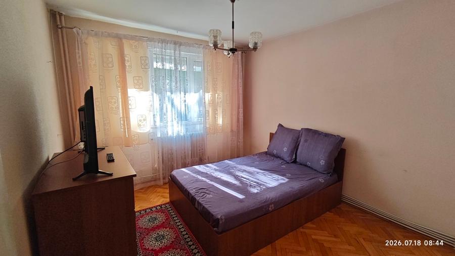 Apartament cu 2 camere semidecomandat în Tătărași