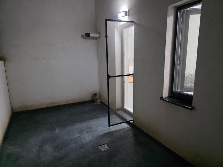 Apartament cu 2 camere decomandat, mobilat în Metalurgiei