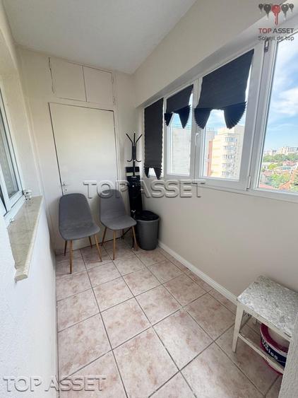 Apartament cu 3 camere decomandat în Muncii