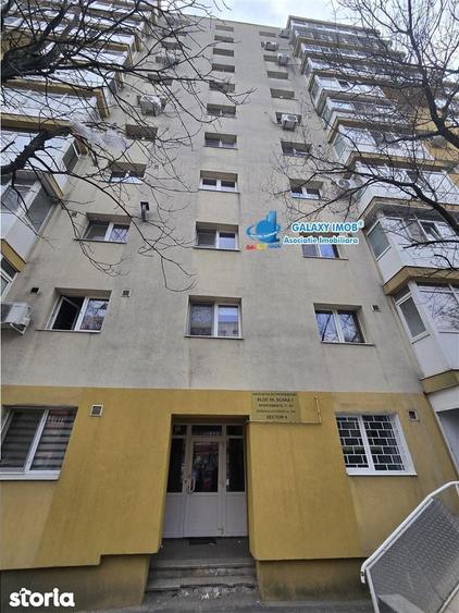 Apartament cu 3 camere semidecomandat în Central