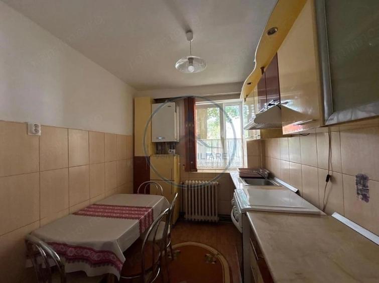 Apartament spa?ios cu 4 camere de inchiriat - 6