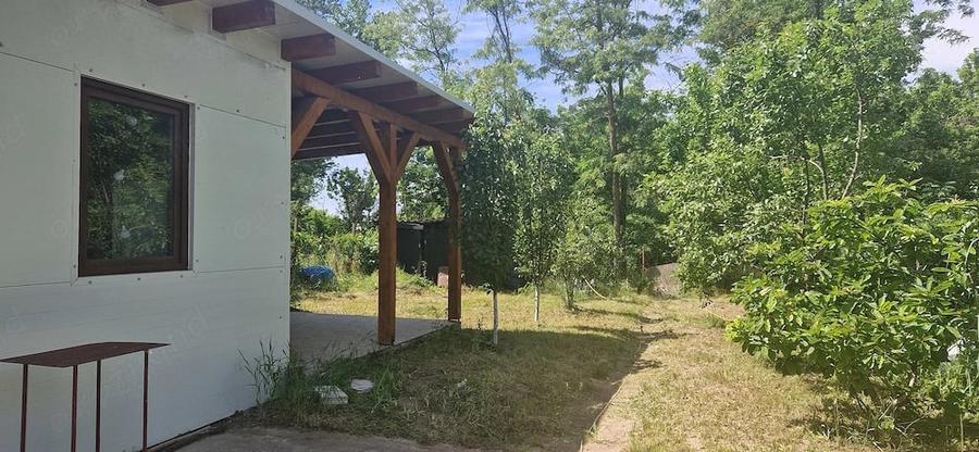 Casă cu Teren 450 Mp în 3 Insule