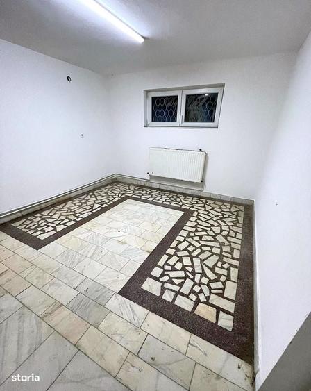 Casă cu 4 camere cu Teren 280 Mp în Central