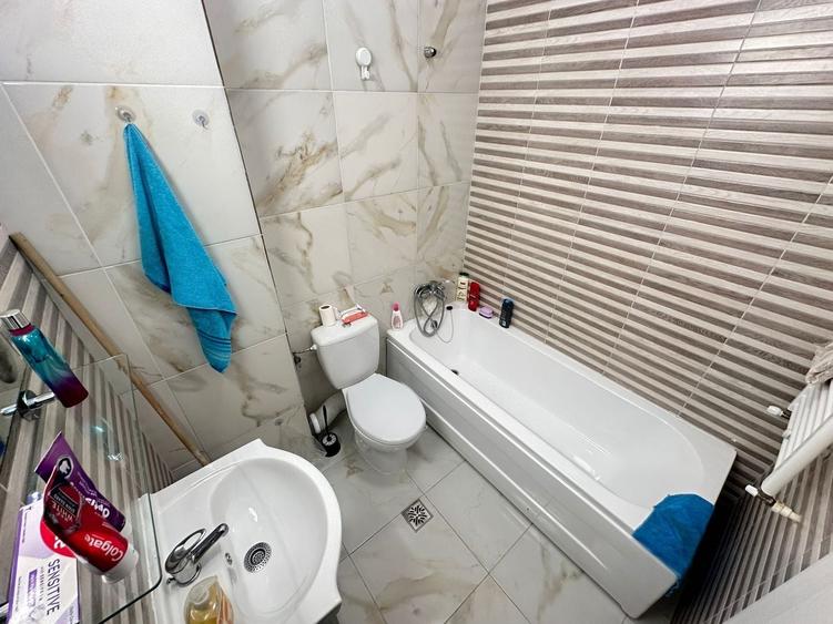 Apartament cu 2 camere decomandat, mobilat în Păcii