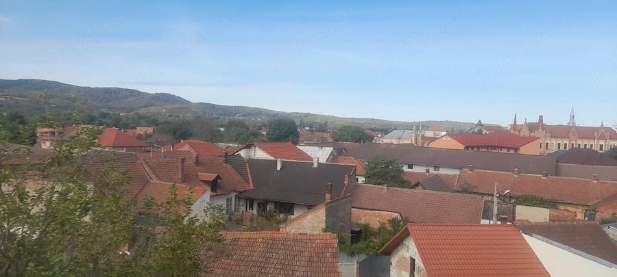 Apartament cu 2 camere nedecomandat în Central