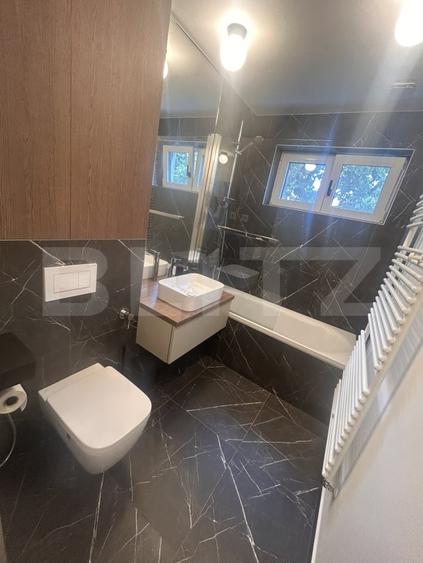 Apartament cu 3 camere semidecomandat, mobilat în Gheorghe Lazăr