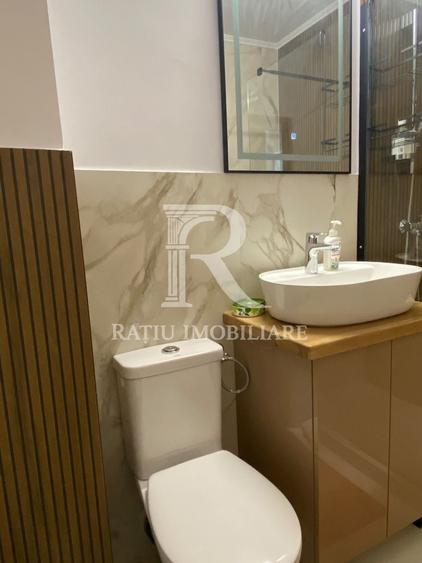 Apartament cu 2 camere decomandat, mobilat în Decebal