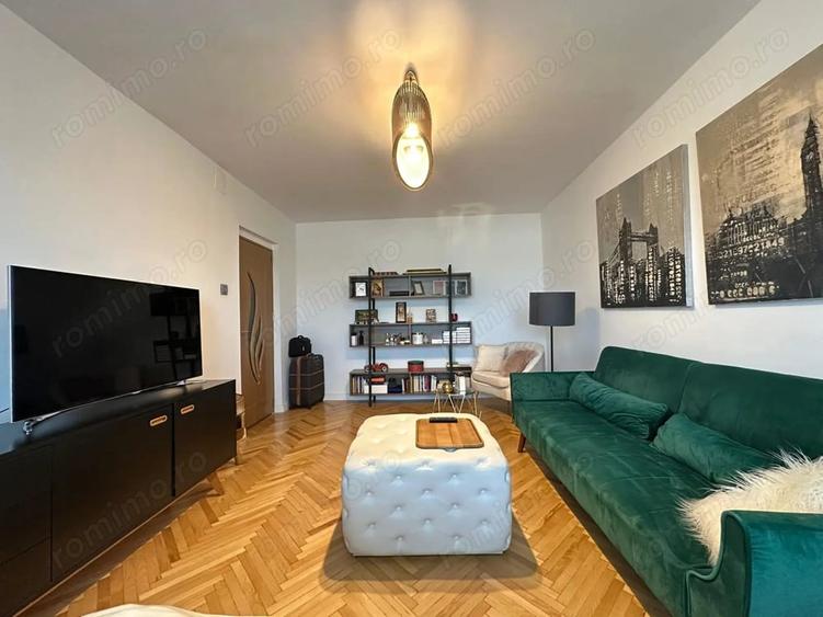 Apartament cu 2 camere decomandat în Complex Studențesc