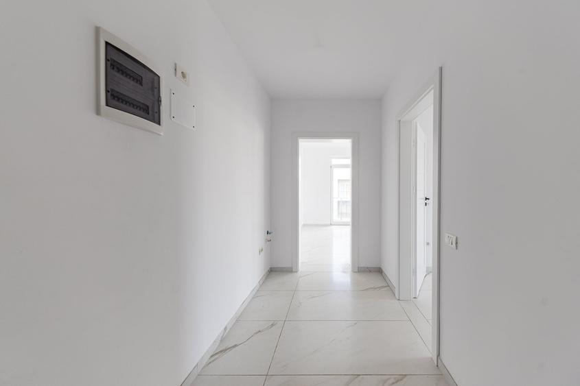 Apartament cu 2 camere decomandat în Braytim
