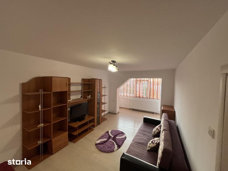 Apartament cu 2 camere decomandat în Malu Roșu