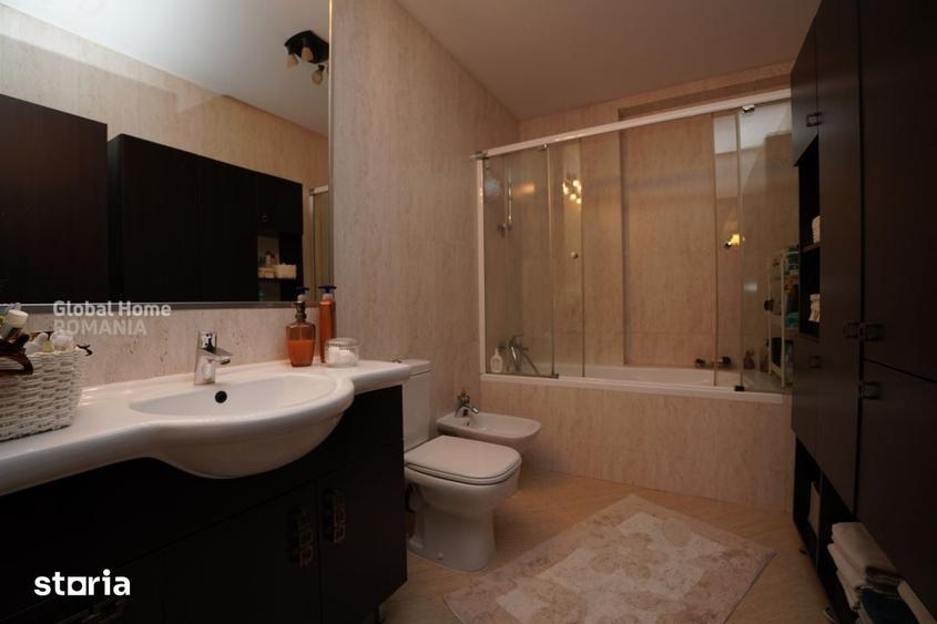 Apartament cu 3 camere semidecomandat în Aviației
