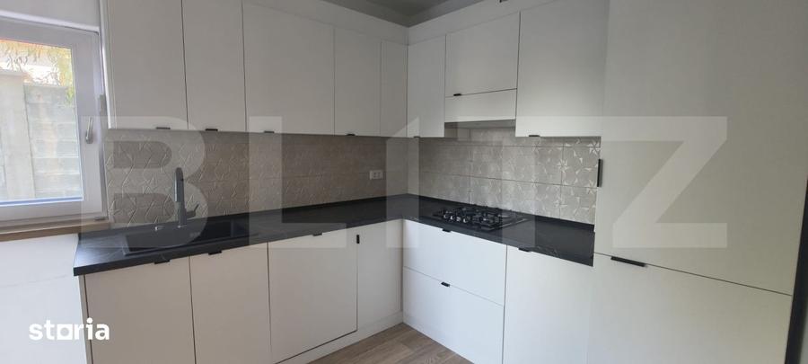 Casă cu 5 camere cu Teren 425 Mp în Bârnova