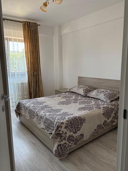 Inchiriez apartament - 5