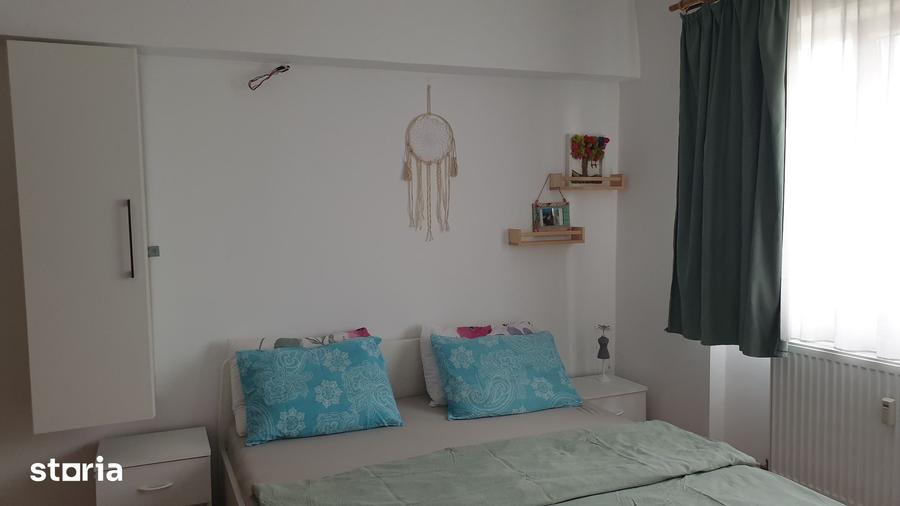 Apartament cu 2 camere decomandat în Vest