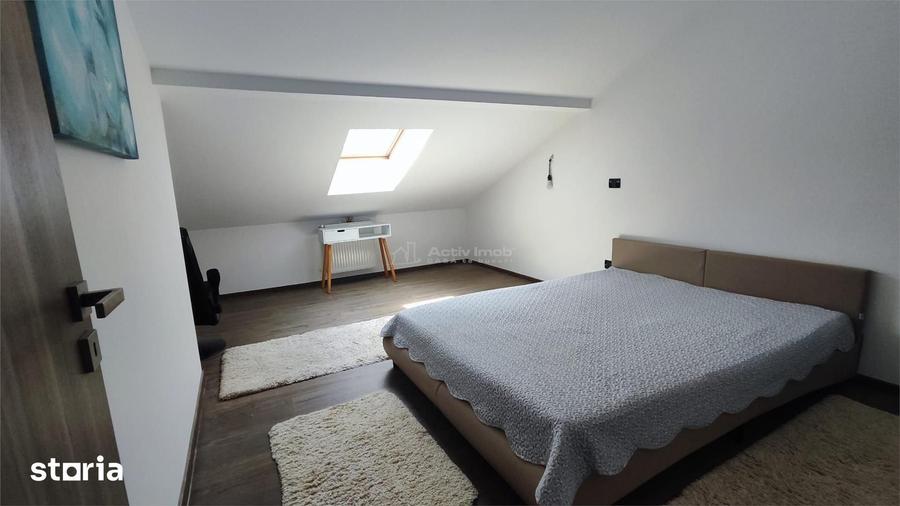 Casă cu 5 camere cu Teren 500 Mp în Zădăreni