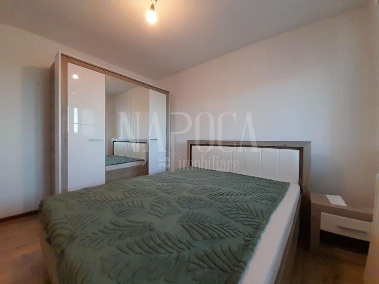 Apartament cu 3 camere semidecomandat în Decebal