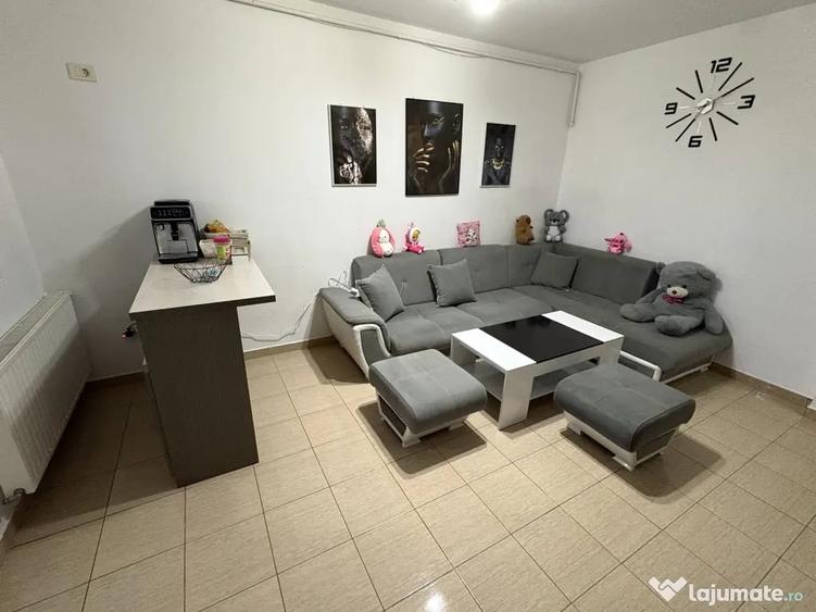 Apartament cu 2 camere semidecomandat în Chiajna