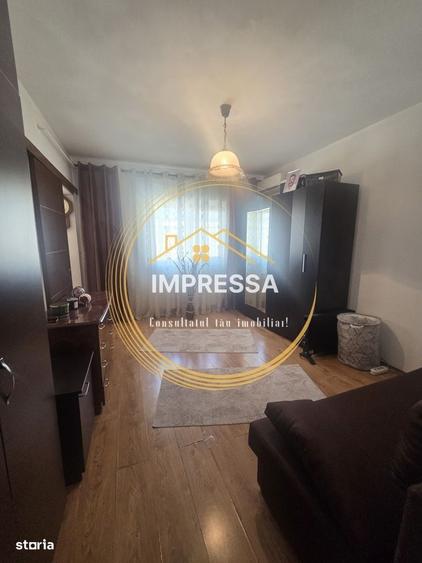 Se vinde garsoniera cu doua camere etaj 4 din 4. 28.800e sv burdujeni - 5