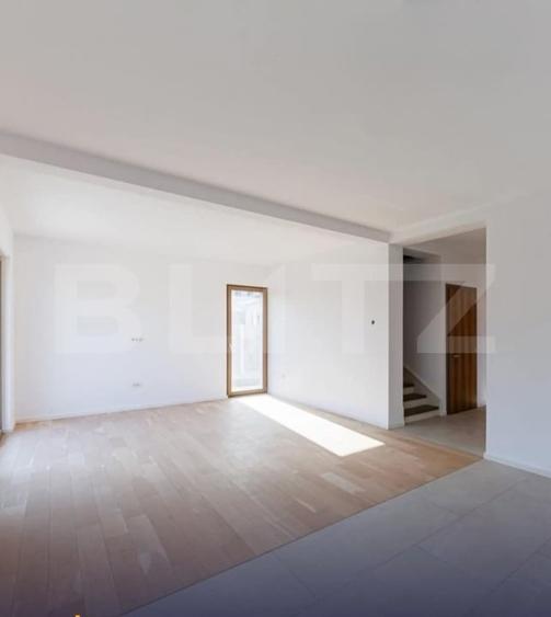 Duplex cu 4 camere cu Canalizare în Dumbrăvița
