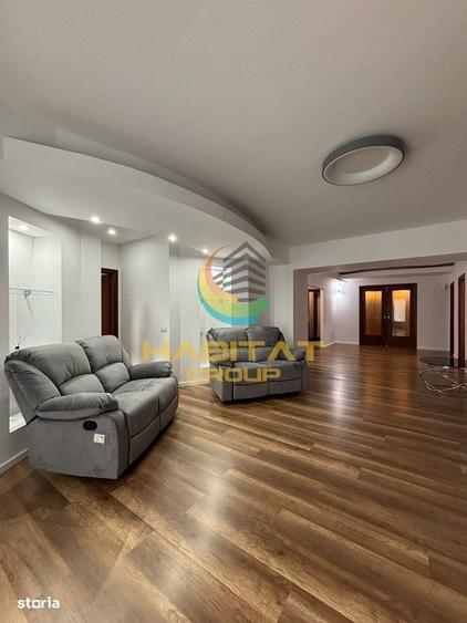 Apartament cu 4 camere în Central