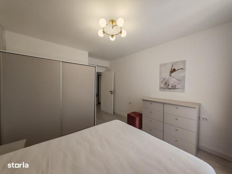 Apartament cu 2 camere decomandat în Jiului