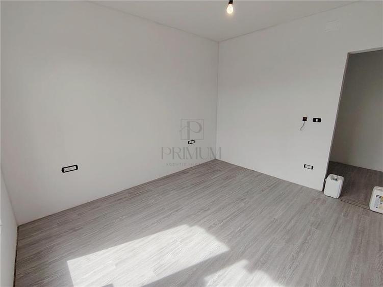 DUPLEX LA CHEIE - LA ASFALT - 4 CAMERE - 415 MP TEREN - 4