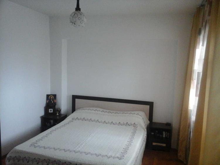 Apartament cu 2 camere decomandat în Ultracentral
