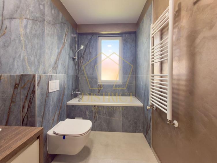 Duplex cu 5 camere cu Canalizare în Dumbrăvița