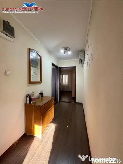 Casă cu 4 camere cu Teren 206 Mp în Ultracentral