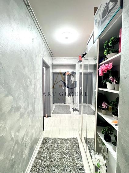 Apartament cu 3 camere semidecomandat în Militari